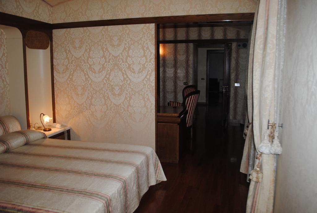 Hotel Locanda San Giacomo Agliano Terme Quarto foto